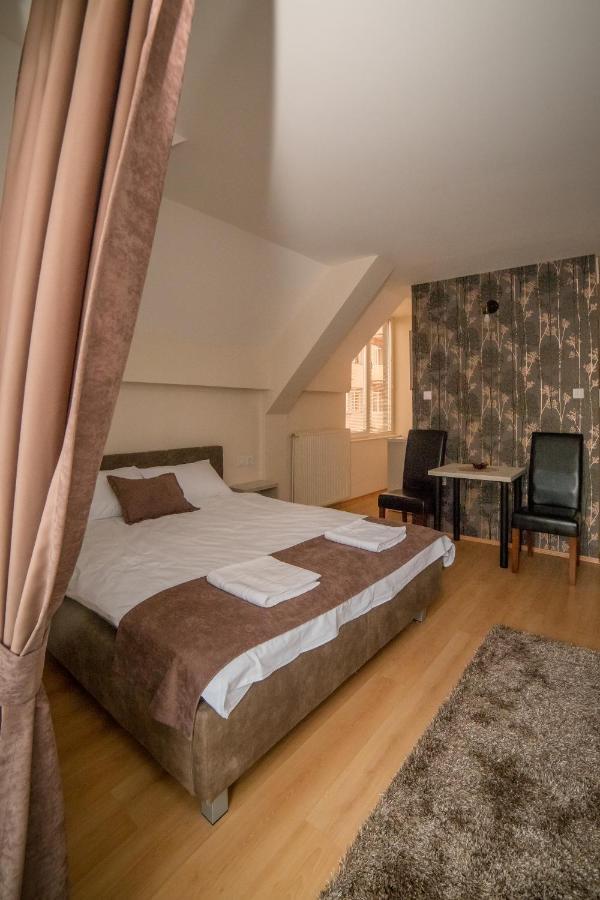 Duga Apartmani Крагуевац Екстериор снимка